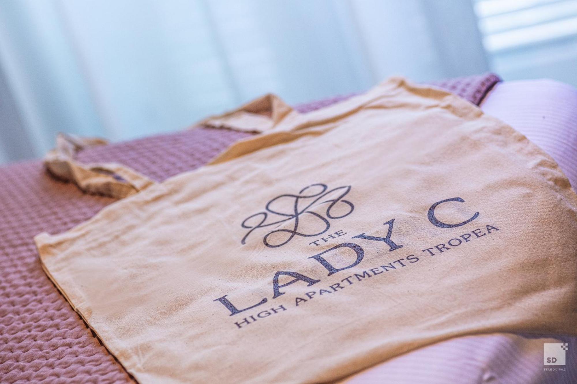 The Lady C - High Apartments Tropea Exterior photo